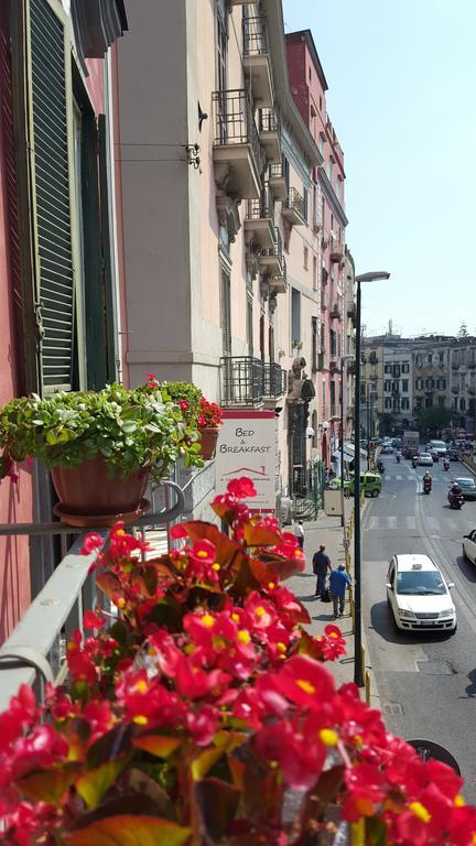 A Casa Di Mamma Bed & Breakfast Napoli Exterior foto
